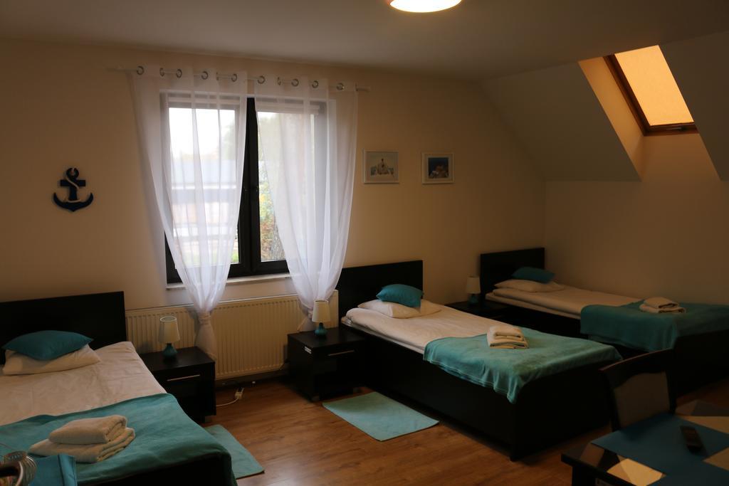 Hotel Lachowka Krepiec Luaran gambar